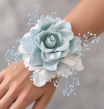 Load image into Gallery viewer, Light blue &amp; white preserved flowers snap lock corsage AB2041 - School formal, prom, graduation
