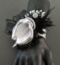 Load image into Gallery viewer, Unique Silver calla lily &amp; black glitter snap lock corsage AB2043 - School formal, prom, graduation
