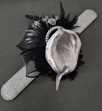 Load image into Gallery viewer, Unique Silver calla lily &amp; black glitter snap lock corsage AB2043 - School formal, prom, graduation
