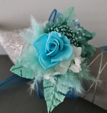 Load image into Gallery viewer, Emerald mint preserved rose corsage AB2079 - School formal, prom, graduation
