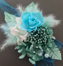 Load image into Gallery viewer, Emerald mint preserved rose corsage AB2079 - School formal, prom, graduation
