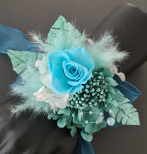 Load image into Gallery viewer, Emerald mint preserved rose corsage AB2079 - School formal, prom, graduation
