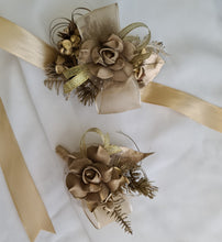 Load image into Gallery viewer, Antique and Champagne gold everlasting flowers corsage &amp; buttonhole AB2104 - School formal, prom, graduation
