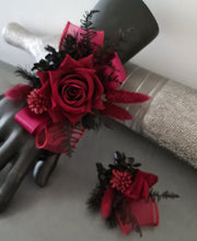 Load image into Gallery viewer, Corsage &amp; Buttonhole - Similar to AB1143 - STYLE 1
