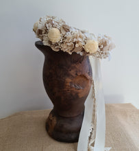 Load image into Gallery viewer, Boho nude preserved flowers crown AB2121 – wedding, maternity photoshoot, hen’s party, event
