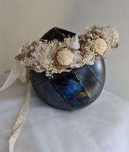 Load image into Gallery viewer, Boho nude preserved flowers crown AB2121 – wedding, maternity photoshoot, hen’s party, event
