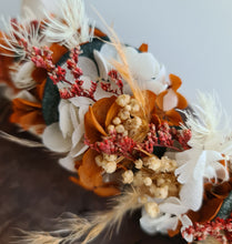 Load image into Gallery viewer, Rustic preserved flowers crown AB2122A – wedding, maternity photoshoot, hen’s party, event
