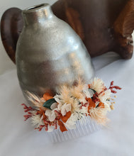 Load image into Gallery viewer, Rustic preserved flowers comb AB2122B – wedding, maternity photoshoot, hen’s party, event
