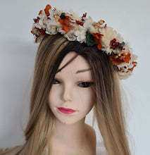 Load image into Gallery viewer, Rustic preserved flowers crown AB2124A – wedding, maternity photoshoot, hen’s party, event
