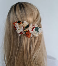 Load image into Gallery viewer, Rustic preserved flowers comb AB2124B – wedding, maternity photoshoot, hen’s party, event
