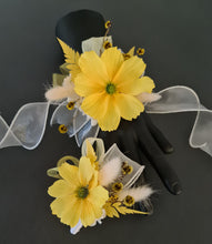 Load image into Gallery viewer, Yellow everlasting flowers corsage &amp; buttonhole AB2126 - School formal, prom, graduation
