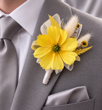 Load image into Gallery viewer, Yellow everlasting flowers corsage &amp; buttonhole AB2126 - School formal, prom, graduation
