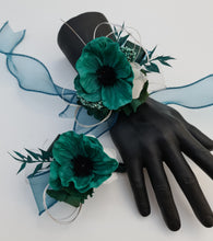 Load image into Gallery viewer, Emerald everlasting flowers corsage &amp; buttonhole AB2151 - School formal, prom, graduation
