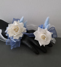 Load image into Gallery viewer, Shades of blue &amp; white everlasting flowers corsage &amp; buttonhole AB2161 - School formal, prom, graduation
