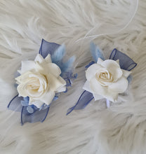 Load image into Gallery viewer, Shades of blue &amp; white everlasting flowers corsage &amp; buttonhole AB2161 - School formal, prom, graduation

