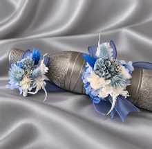 Load image into Gallery viewer, Shades of blue preserved flowers corsage &amp; buttonhole AB2162 - School formal, prom, graduation
