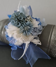 Load image into Gallery viewer, Shades of blue preserved flowers corsage &amp; buttonhole AB2162 - School formal, prom, graduation
