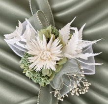 Load image into Gallery viewer, Sage &amp; white preserved flowers corsage AB2171 - School formal, prom, graduation
