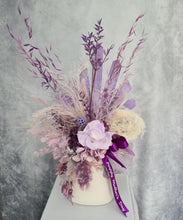 Load image into Gallery viewer, Dusty purple violet preserved flowers – AB2192
