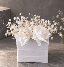 Load image into Gallery viewer, White &amp; Off-White preserved roses pocket flowers AB2208 – Wedding, Prom, Graduation
