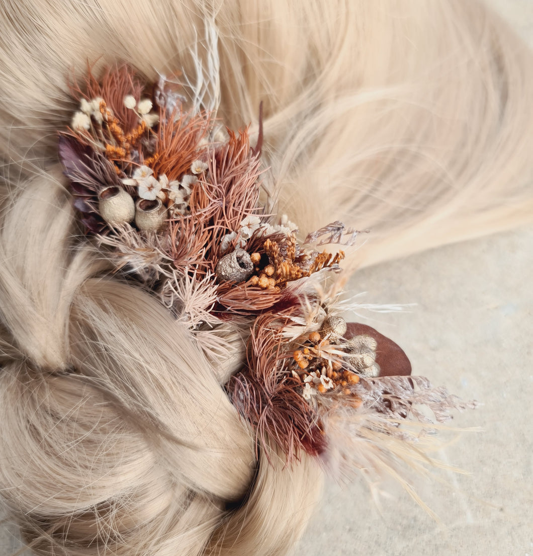 3 x Rustic preserved everlasting flowers bobby pins