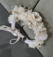 Load image into Gallery viewer, Boho style Everlasting preserved flowers crown / dog collar
