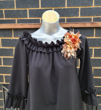 Load image into Gallery viewer, Rustic Style Everlasting flowers shoulder corsage - Rustic Terracotta
