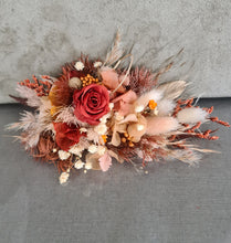 Load image into Gallery viewer, Rustic Style Everlasting flowers shoulder corsage - Rustic Terracotta
