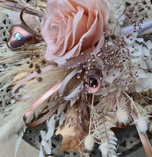 Load image into Gallery viewer, Everlasting flowers cake topper - blush
