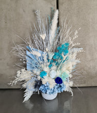 Load image into Gallery viewer, Preserved arrangement  -  Everlasting mini roses in blue tones
