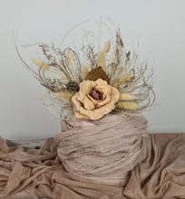 Load image into Gallery viewer, Peach blush Everlasting flowers cake topper
