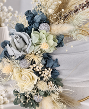 Load image into Gallery viewer, Grey / blue everlasting flowers cake hoop topper - 5 inch
