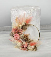 Load image into Gallery viewer, Peach neutral everlasting flowers cake hoop topper - 5 inch
