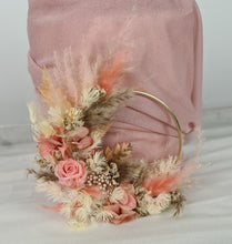 Load image into Gallery viewer, Peach neutral everlasting flowers cake hoop topper - 5 inch
