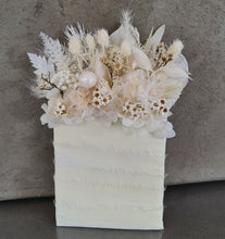 Load image into Gallery viewer, Boho style groom&#39;s preserved pocket flowers - boutonniere
