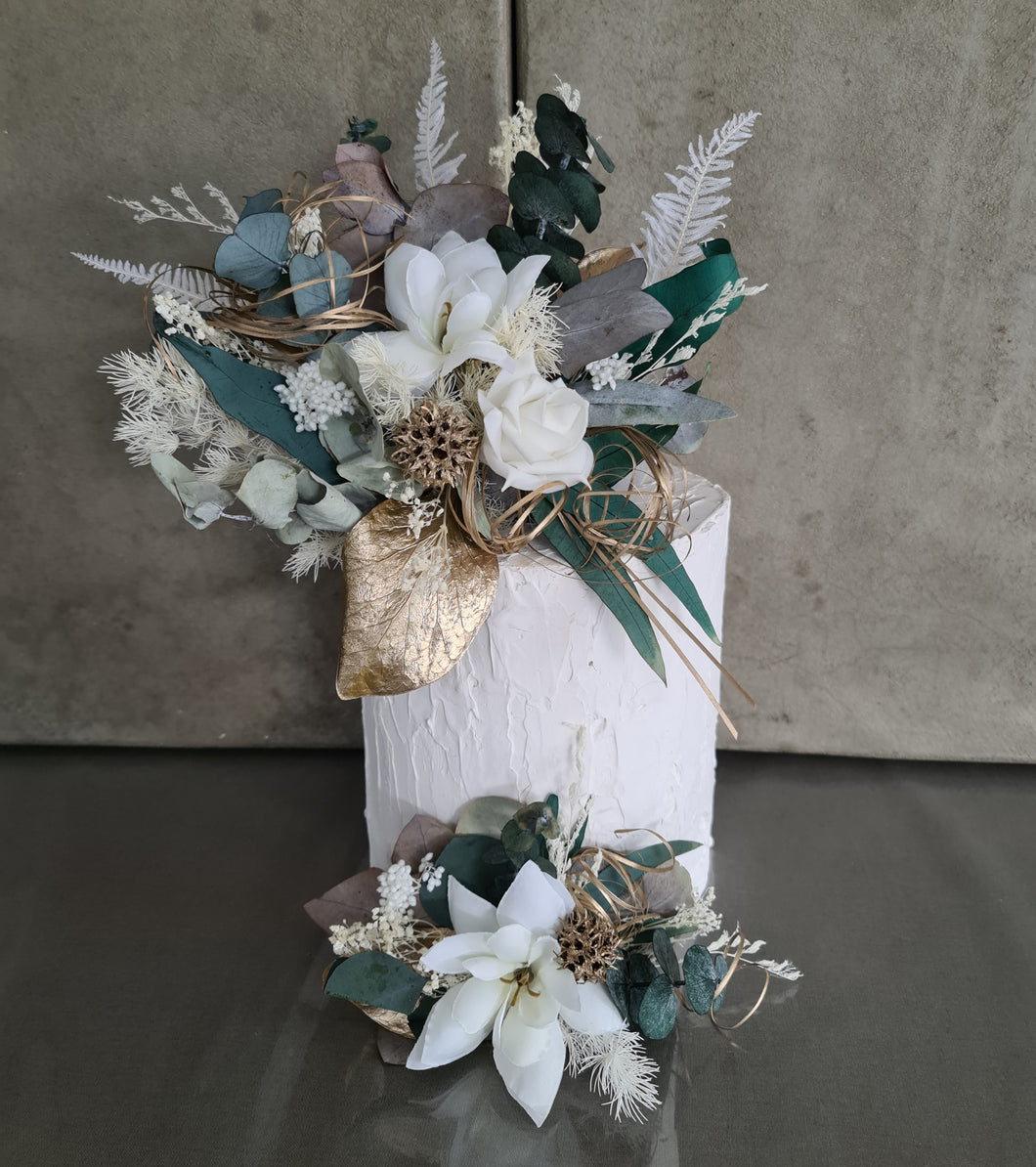 Double Everlasting flowers cake topper - green, white & gold