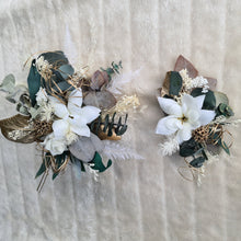 Load image into Gallery viewer, Double Everlasting flowers cake topper - green, white &amp; gold

