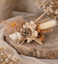Load image into Gallery viewer, Everlasting preserved flowers double cake topper - rustic
