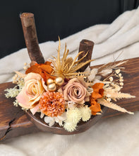 Load image into Gallery viewer, Everlasting flowers cake topper in rustic warm tones

