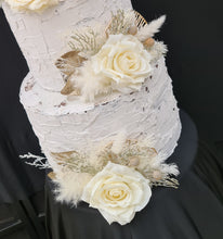 Load image into Gallery viewer, Sophisticated &amp; Elegant Everlasting flowers cake topper – set of 4
