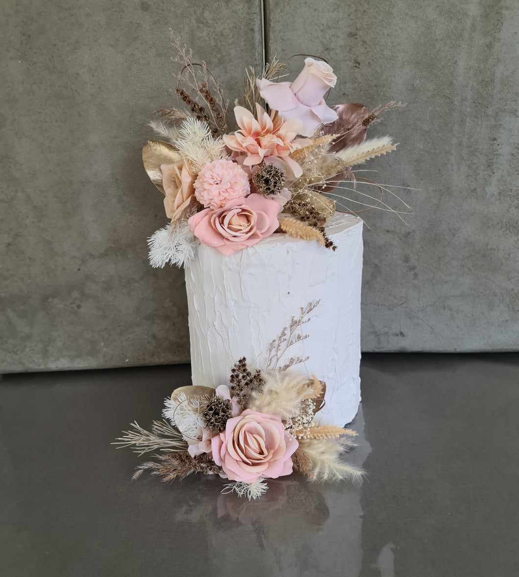 Everlasting flowers cake topper x 2 - blush