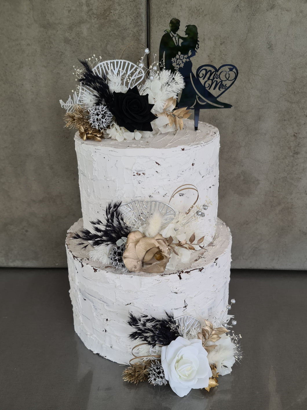 3 x Gold white & black Everlasting flowers cake topper