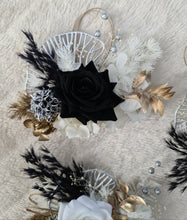 Load image into Gallery viewer, 3 x Gold white &amp; black Everlasting flowers cake topper
