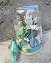 Load image into Gallery viewer, Mini everlasting flowers glass dome - green
