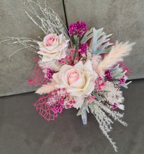 Load image into Gallery viewer, Everlasting flowers cake topper x 2 – Pink, fuchsia &amp; green
