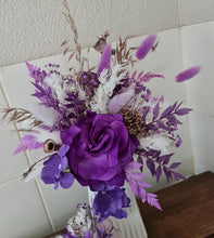 Load image into Gallery viewer, Everlasting flowers cake topper x 2 – Purple
