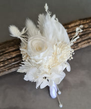 Load image into Gallery viewer, White buttonhole with mini preserved rose - Style 4
