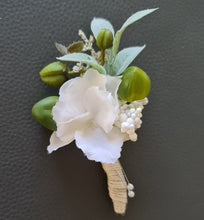 Load image into Gallery viewer, Wedding buttonhole boutonniere in green &amp; white colours
