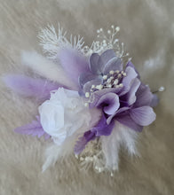 Load image into Gallery viewer, Groom&#39;s buttonhole mini preserved rose - White Violet Purple
