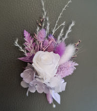 Load image into Gallery viewer, Buttonhole boutonniere mini preserved rose - purple &amp; white

